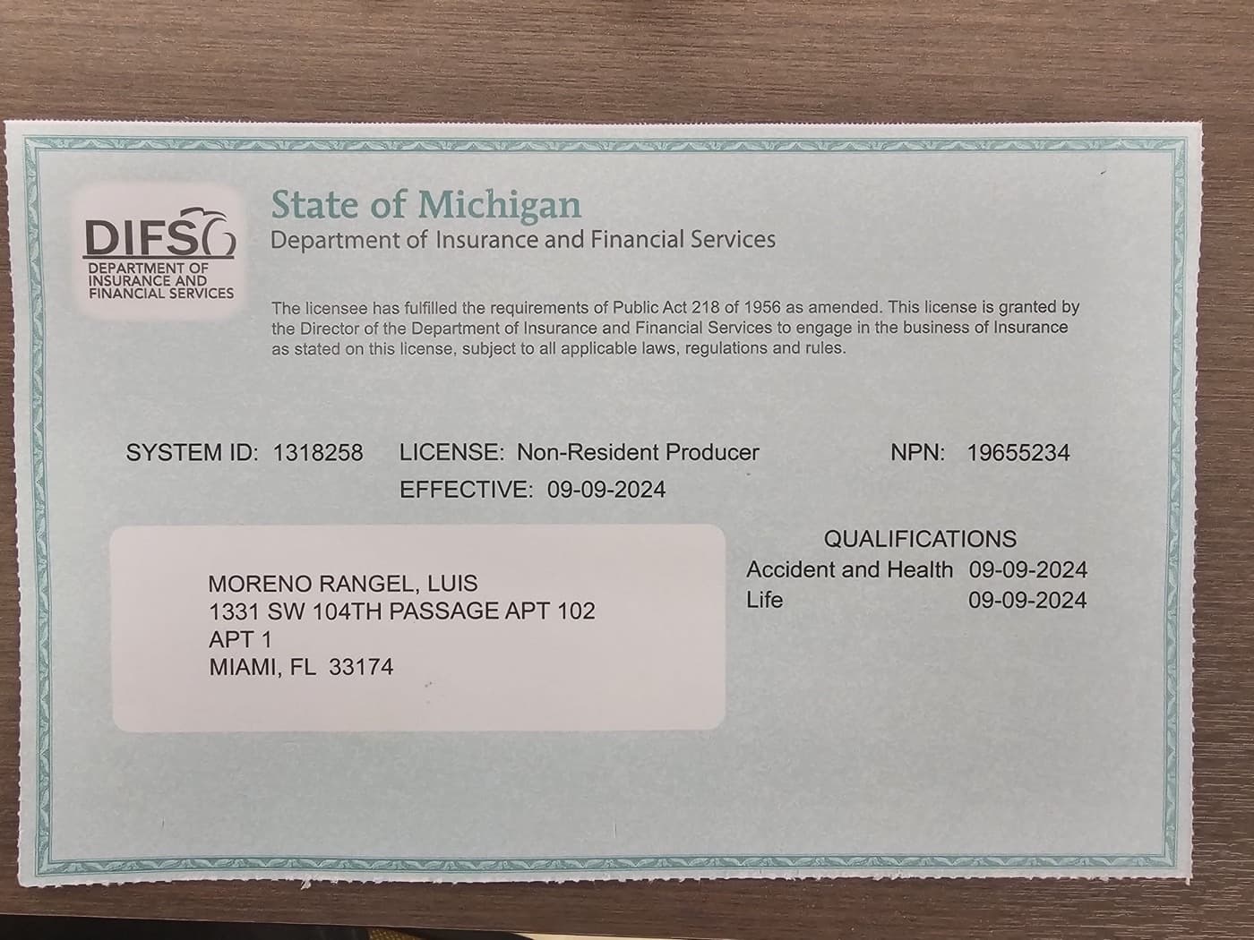 Licencia de seguros de Luis Moreno en Michigan